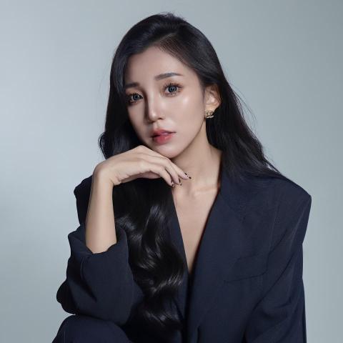 新竹頭皮護理師推薦Herman · 赫曼美學-靈芝牛奶外泌體