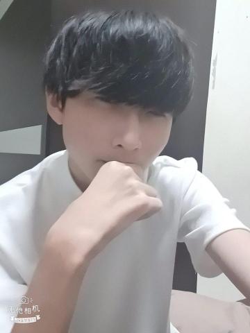 提供deepl翻译pdf服務的專家黃裕庭