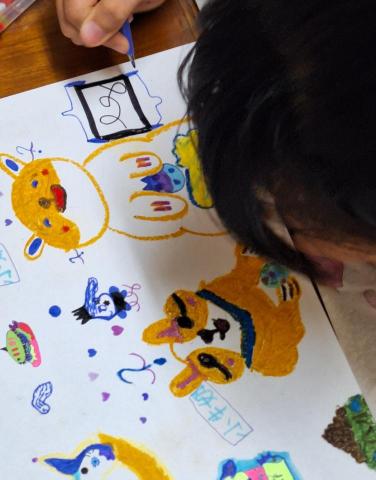 顏毓聆 - 兒童美術教學