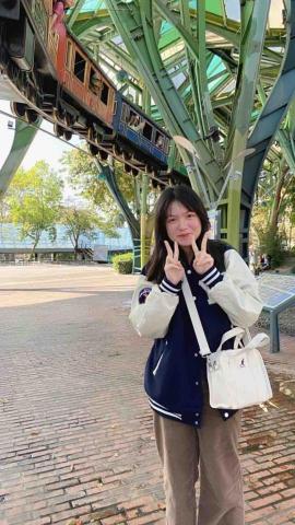 提供國文課服務的專家林彤安