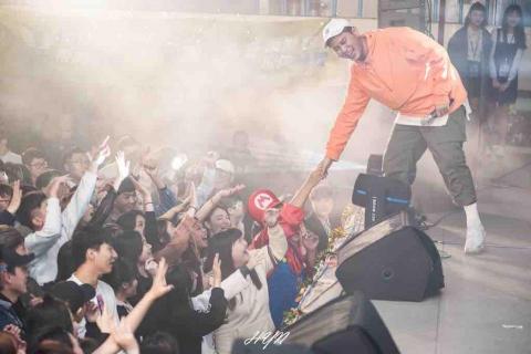 何亞諾 - 活動場合拍攝