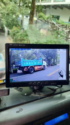 小雞車輛燈光 ，行車紀錄器，監視器 - 