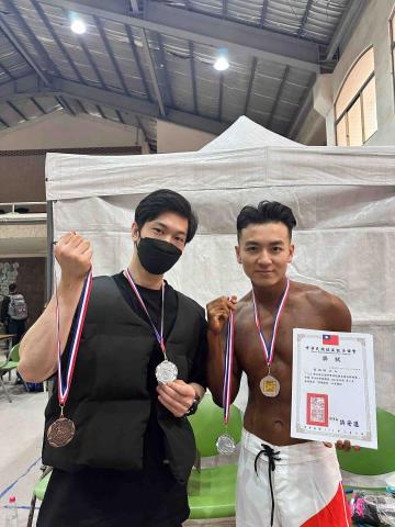 Brian - 大專生第一次比賽三銀一銅