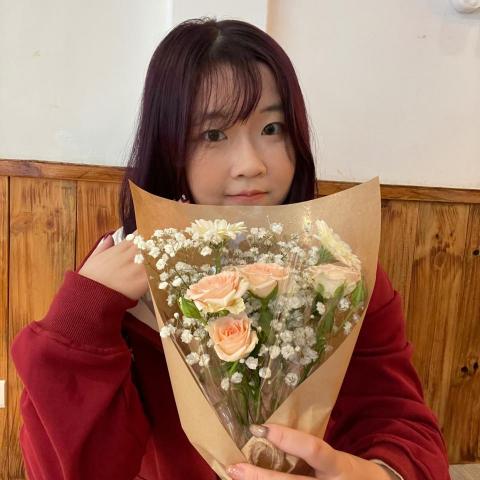 提供英文檢定初級服務的專家吳佳榛