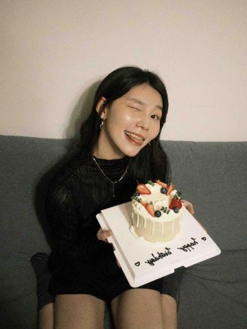 提供配音服務的專家Chou