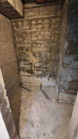 榮鑫居家水電維修 - 內湖成功路四段浴室翻修拆除後進場