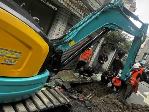 漢德企業工程行 - 污水工程（緊急搶修）