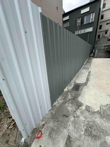 陳思頴 - 圍籬工程