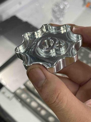 堂賢國際製造 - 