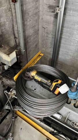 威盛電梯 - 電梯主鋼索更換