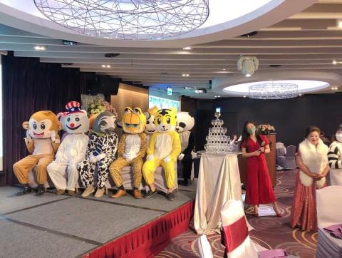 此刻製作所（婚禮顧問/婚禮主持/各式活動主持<抓周.春酒尾> - 創意遊戲-秋香點唐伯虎