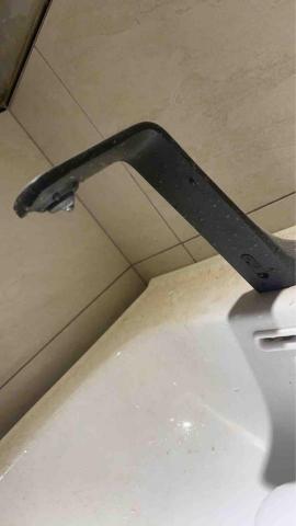 穎 水電油漆人生 - 