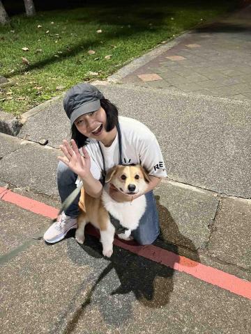 凱薩琳_遛狗服務