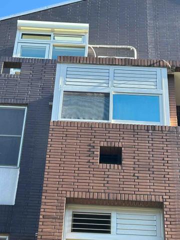 高瑞隆 - 上活動百葉下2拉窗