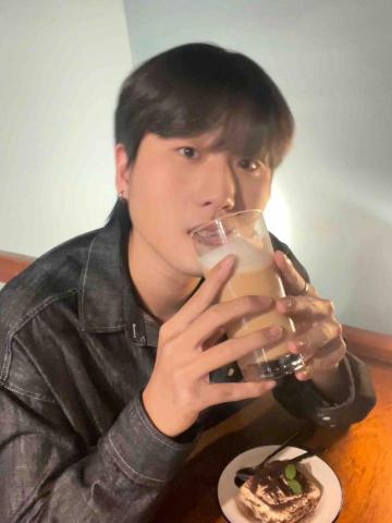 提供和成免治馬桶服務的專家魏柏凱