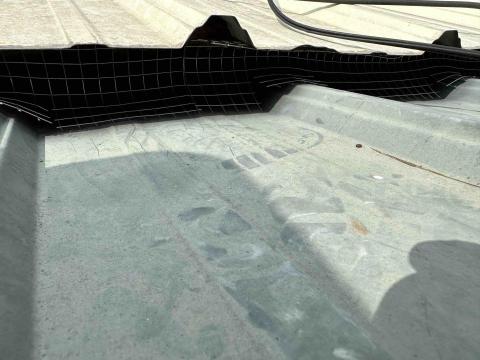 奇威宇環衛有限公司 - 屋頂孔洞封堵