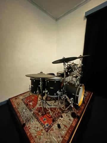 DrumsOnline - 教室鼓組