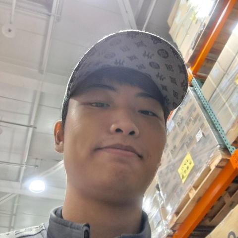 提供nc車床服務的專家黃彥閔