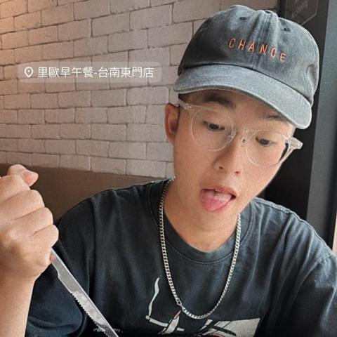 提供xfbody台中服務的專家Aizen 老師圍棋