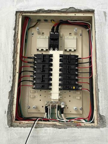 - 承川水電 - - 全室更換電線  「用電計算、分配迴路、整理盤面」