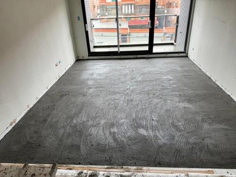 聚眾商行 - 地面平整