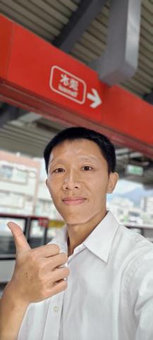 提供文案怎麼寫服務的專家廖文豪