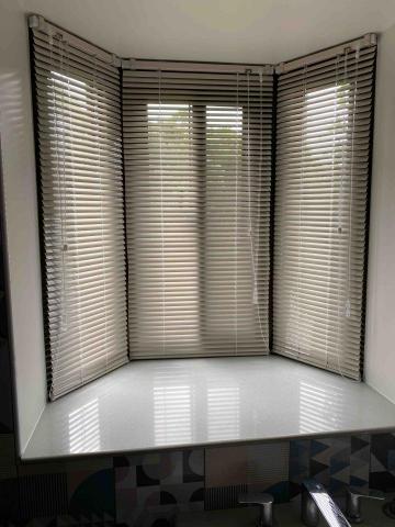 潢毅居家工程行 - 鋁百葉