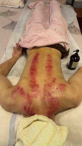 十年經驗到府按摩師 加我賴詳談m********* - 