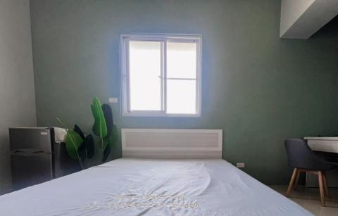 詹琇鈞 - 牆面刷乳膠漆：暈染漆，完成