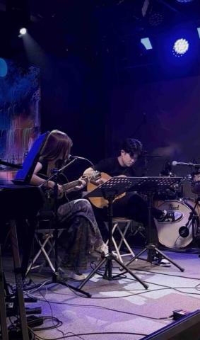 提供烏克麗麗服務的專家柏瑟音樂