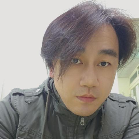 提供書法服務的專家侯溜