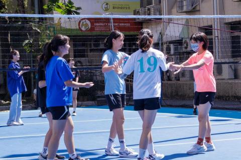 鐘子雅 - 排球比賽