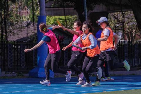 鐘子雅 - 校慶接力賽