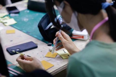 鐘子雅 - 營隊活動側拍