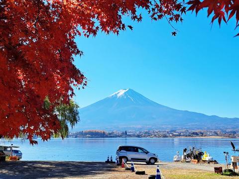 舛本先生 - 河口湖湖畔(こはん)にて