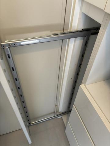 周文翔 - 抽屜軌道脫落損壞維修