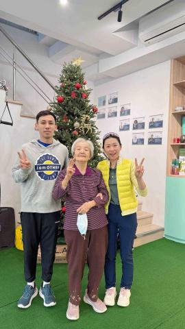 大大體能 - 92歲奶奶練下肢肌力、穩定、平衡