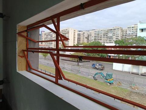 朱則勳 - 上防鏽漆