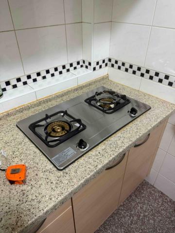 陳先生 - 桶裝瓦斯白鐵檯面爐更換