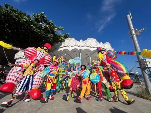 杰生創意娛樂 - 大型人偶踩街活動