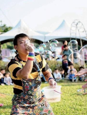 杰生創意娛樂 - 夢幻泡泡