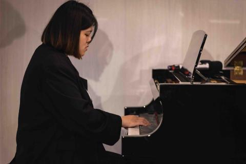 黃莊米亞 - 鋼琴演出