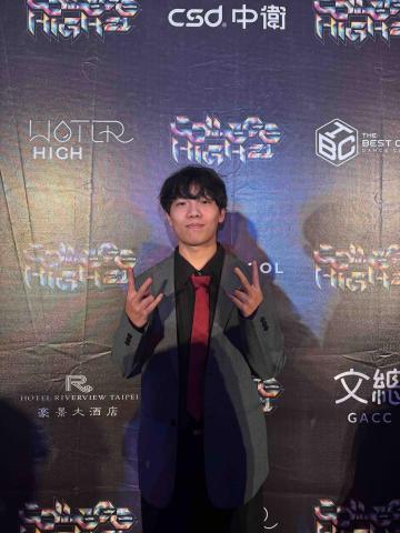 提供106服務的專家陳弘哲