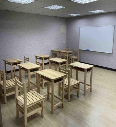 李新老師 - 教室環境