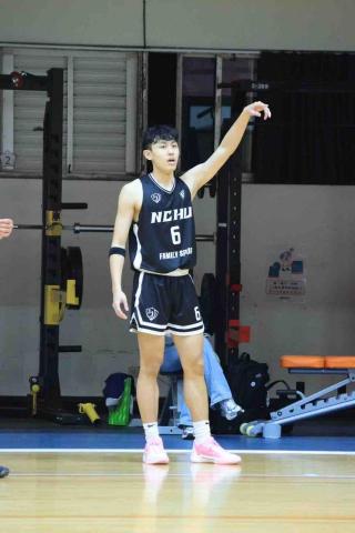 謝羿遙（個人家教輔導、一對一、一對多教學）