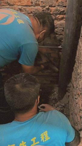 鈺生工程有限公司 - 浴室打除見底