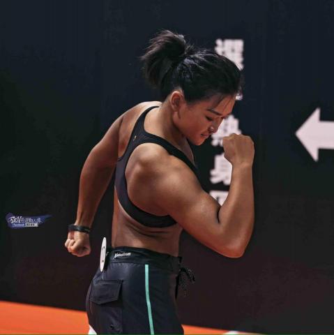 漫調嘶理｜私人教練｜筋膜放鬆 - 健美比賽經歷