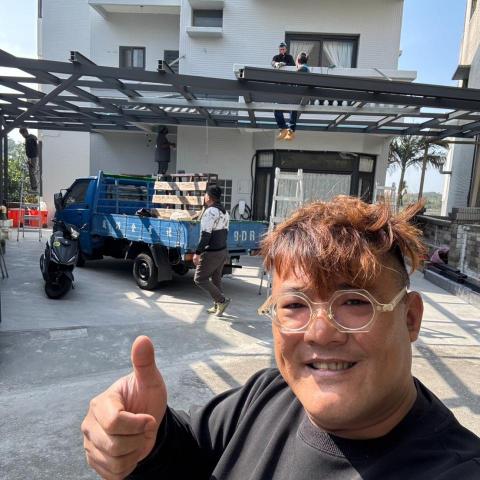 提供水泥工服務的專家吳仁豪