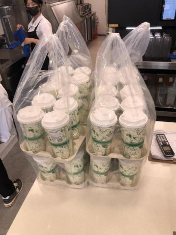 台中當日快送北中南 - 飲料300杯，國泰人壽，山上攻頂