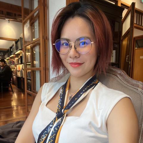 提供芳療師服務的專家恬恬